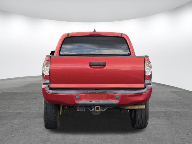 Used 2014 Toyota Tacoma PreRunner w/ TRD Sport Package RWD image 5