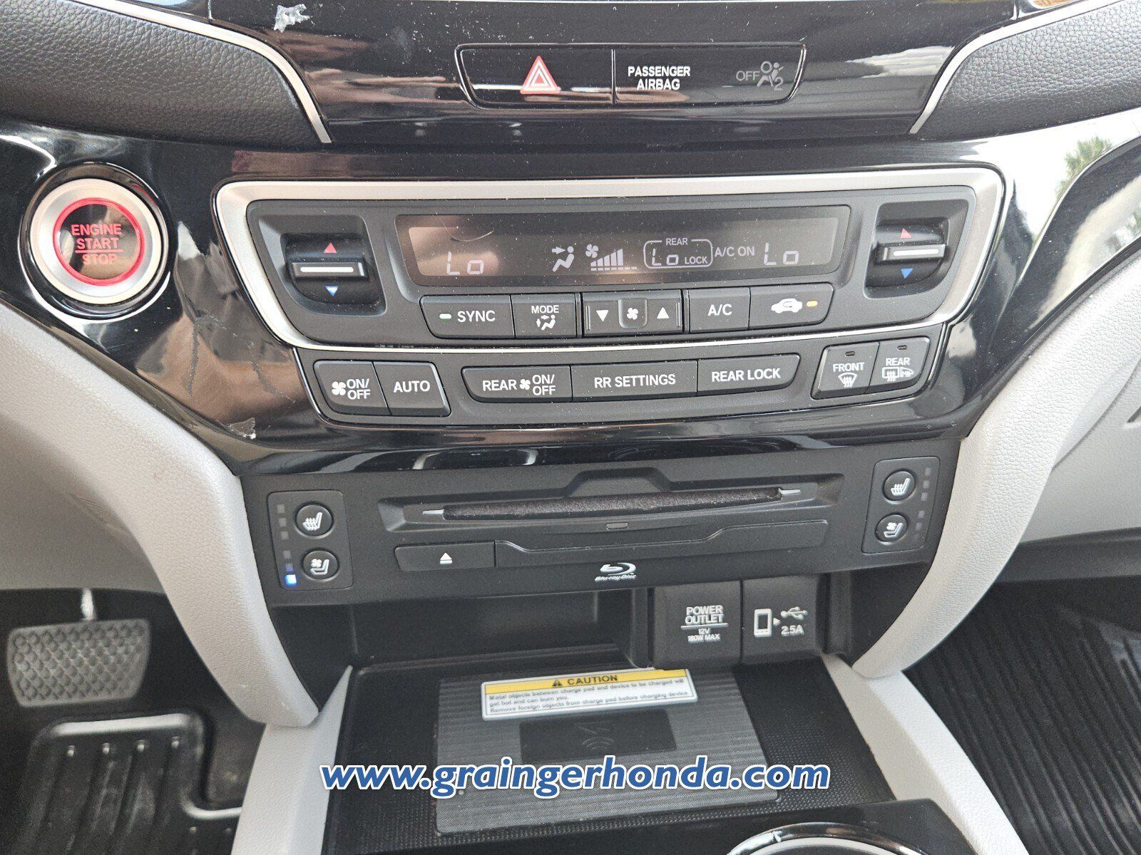 Used 2020 Honda Pilot Elite image 17