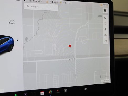Used 2020 Tesla Model 3 Standard Range image 9