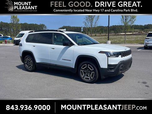 New 2026 Jeep Cherokee Laredo AWD/4WD image 1