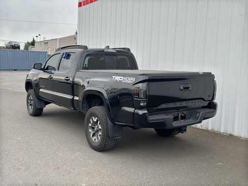 Certified 2020 Toyota Tacoma TRD Sport w/ TRD Premium Sport Package image 4