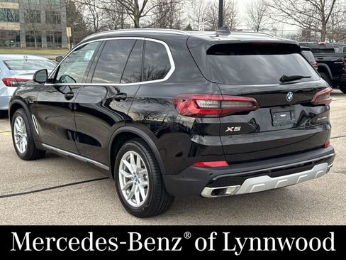 Used 2023 BMW X5 xDrive45e w/ Parking Assistance Package AWD/4WD image 7