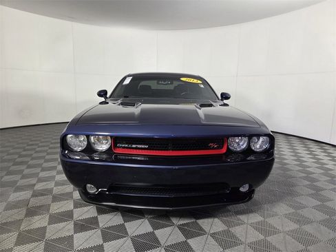 Used 2013 Dodge Challenger R/T Plus image 9