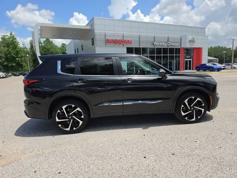Used 2022 Mitsubishi Outlander ES FWD image 9