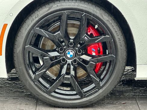 New 2026 BMW 330i Sedan w/ M Sport Package image 28