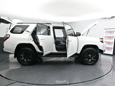 Used 2023 Toyota 4Runner TRD Off-Road Premium image 38