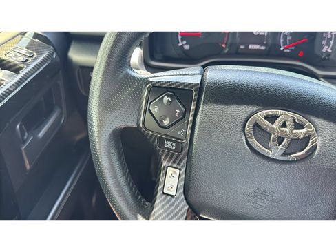 Used 2021 Toyota 4Runner SR5 Premium AWD/4WD image 27