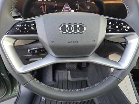 New 2025 Audi Q5 Prestige image 41