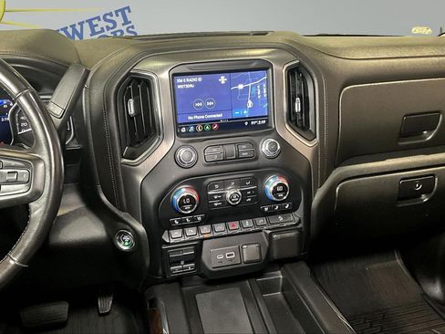 Used 2019 GMC Sierra 1500 Denali w/ Technology Package AWD/4WD image 10