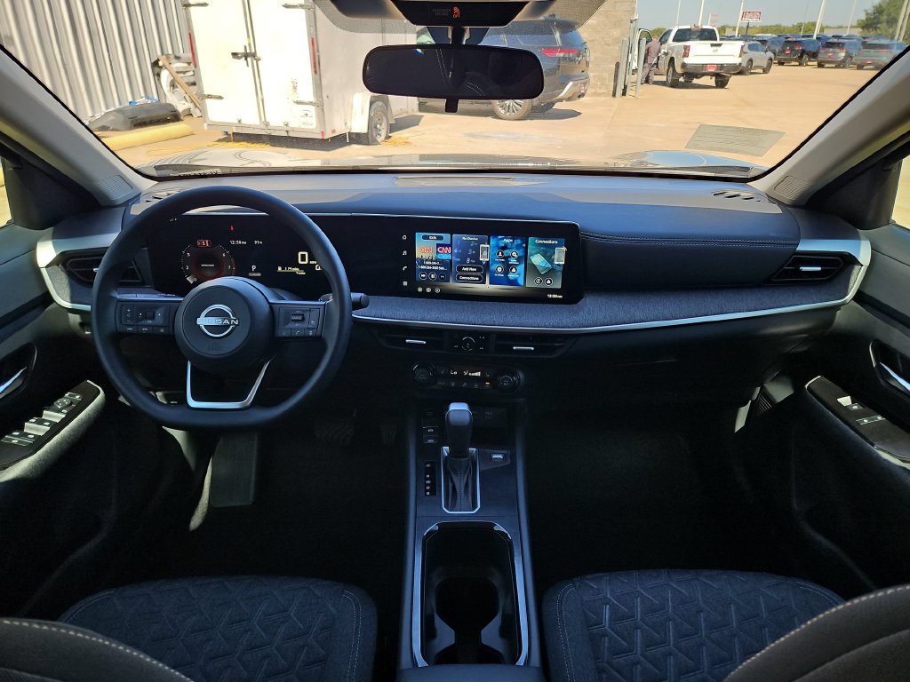 New 2027 Nissan Kicks SV AWD/4WD image 19