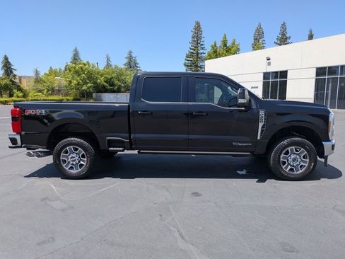 Used 2023 Ford F250 Lariat w/ Lariat Ultimate Package AWD/4WD image 4