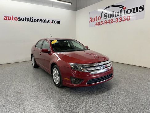 Used 2010 Ford Fusion SE image 1