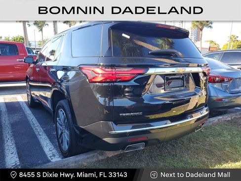 Used 2023 Chevrolet Traverse High Country image 4