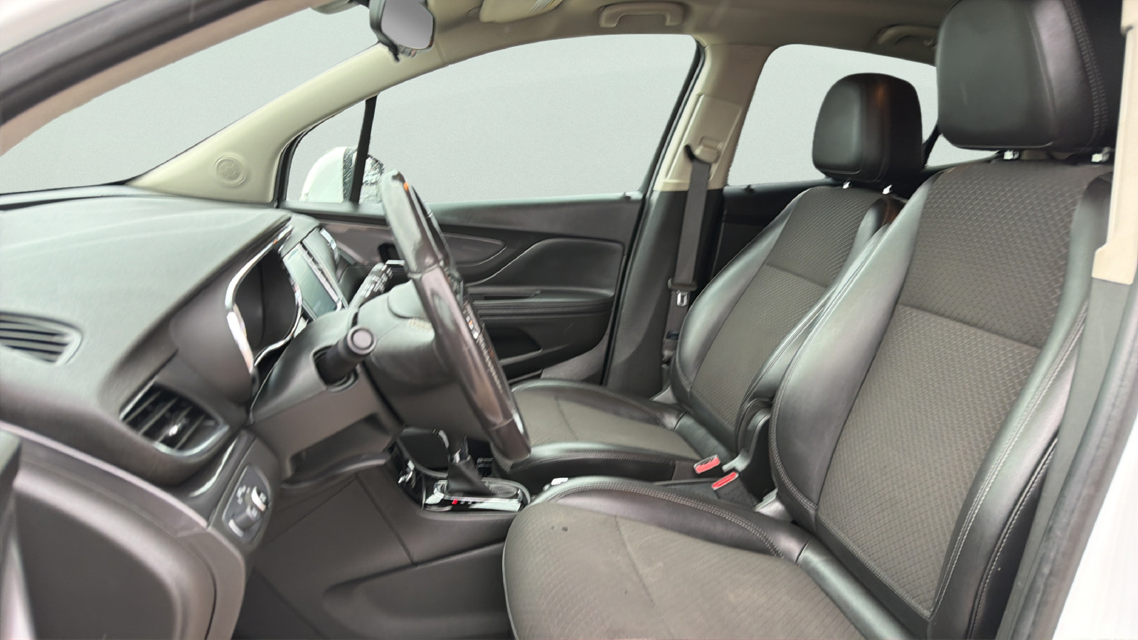 Used 2019 Buick Encore Preferred w/ Safety Package AWD/4WD image 9