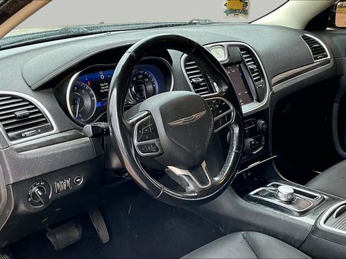 Used 2020 Chrysler 300 Touring w/ Sport Appearance Package RWD image 16