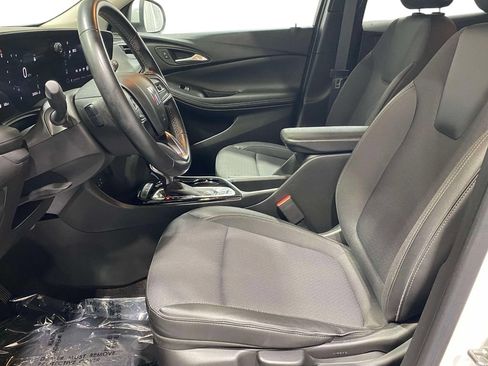 Used 2024 Buick Encore GX Preferred FWD image 14