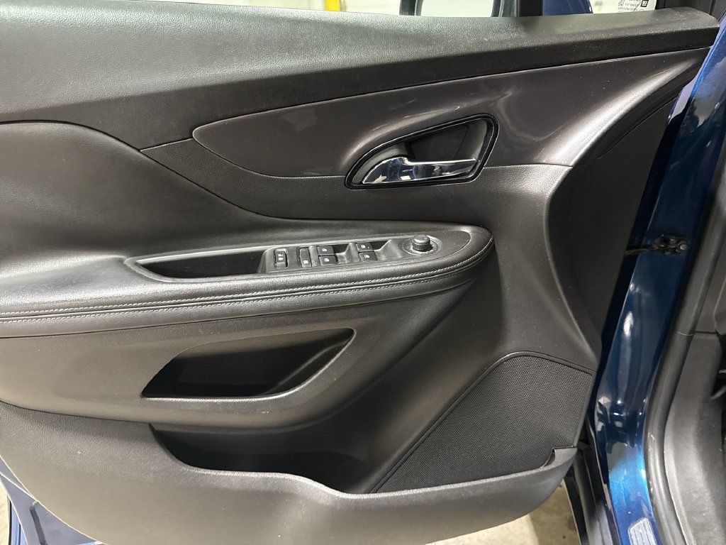 Used 2019 Buick Encore Preferred FWD image 20