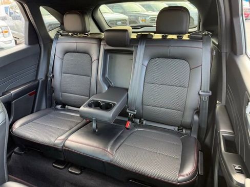 Certified 2023 Ford Escape ST-Line Select w/ Tech Pack #2 image 15