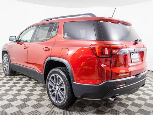 Used 2019 GMC Acadia SLT image 18