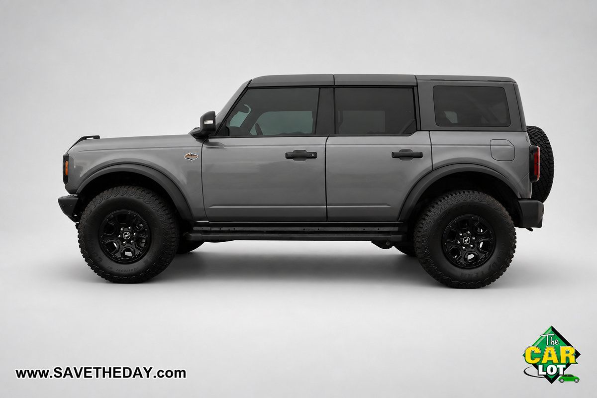 Used 2023 Ford Bronco Wildtrak AWD/4WD image 5