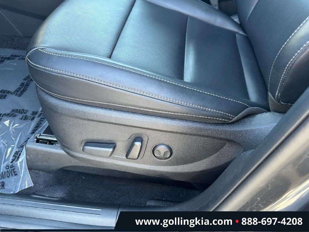 Certified 2024 Kia Telluride S w/ S Sunroof Package AWD/4WD image 18