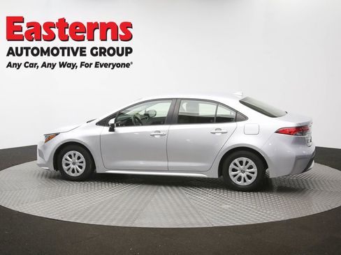 Used 2022 Toyota Corolla LE FWD image 60