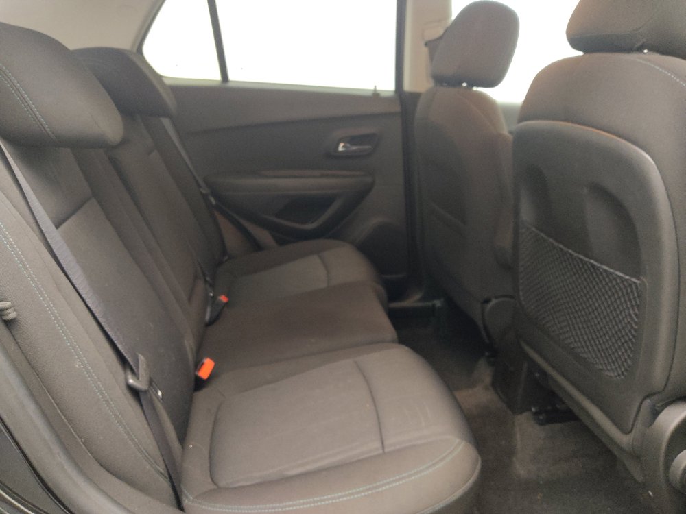 Used 2016 Chevrolet Trax LT FWD image 19
