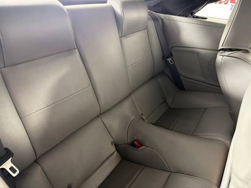 Used 2009 Ford Mustang Premium RWD image 18
