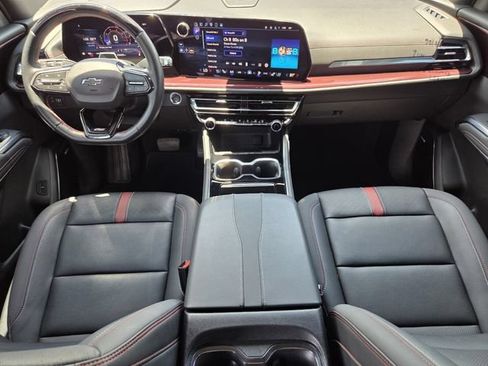 Certified 2024 Chevrolet Traverse RS AWD/4WD image 12