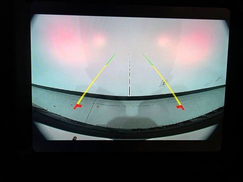 Used 2021 Jeep Wrangler Unlimited Sahara w/ Uconnect 4C Nav & Sound Group image 9