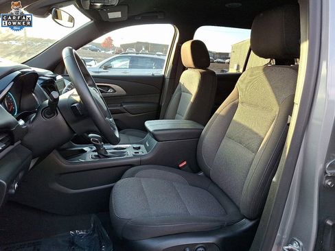 Used 2023 Chevrolet Traverse LT w/ Midnight/Sport Edition image 15