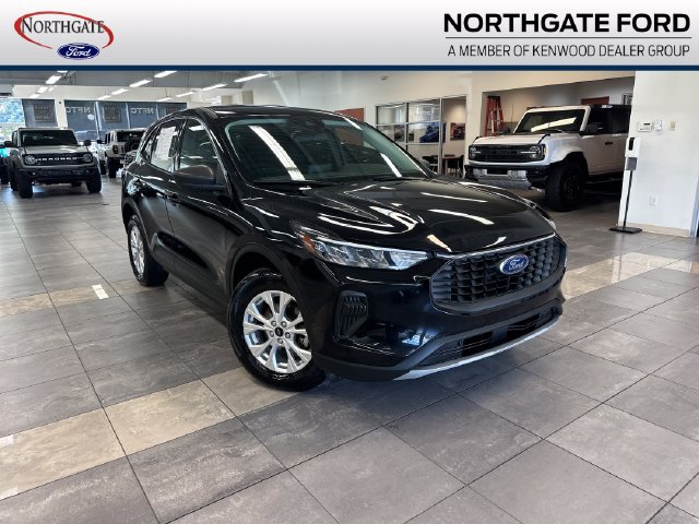 Used 2023 Ford Escape Active AWD/4WD 360° Tour