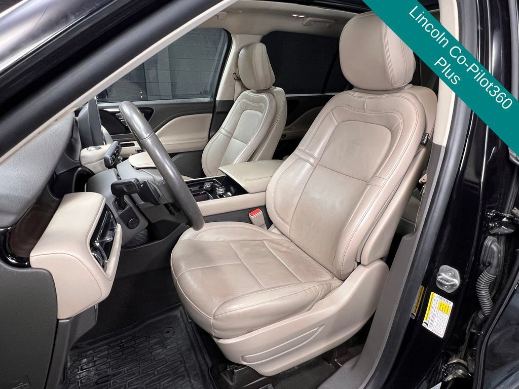Used 2020 Lincoln Aviator Reserve w/ Equipment Group 201A AWD/4WD image 5