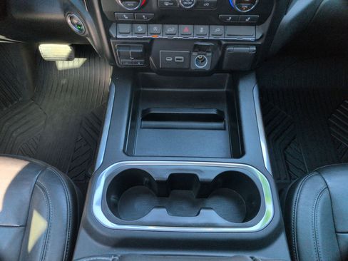 Used 2020 Chevrolet Silverado 1500 LT Trail Boss image 14