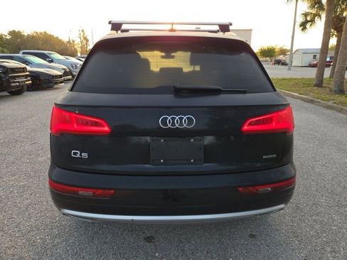 Used 2020 Audi Q5 2.0T Premium Plus w/ Premium Plus Package image 4