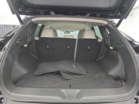 Used 2025 Nissan Murano SV image 45