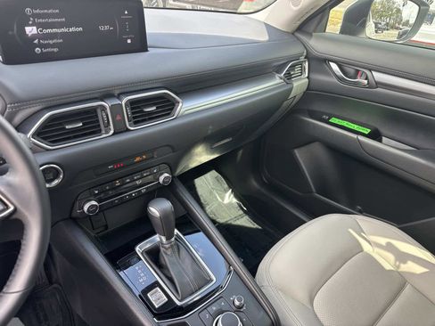 Certified 2025 MAZDA CX-5 AWD 2.5 S w/ Preferred Package image 23