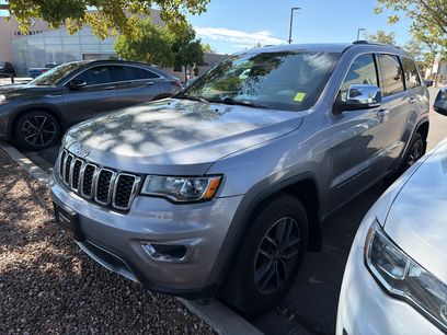 Used 2017 Jeep Grand Cherokee Limited w/ Trailer Tow Group IV