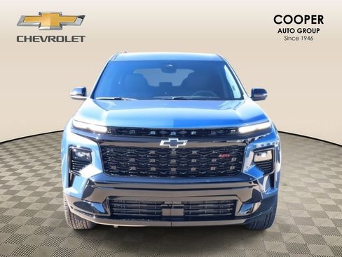 New 2026 Chevrolet Traverse RS w/ LPO, Floor Liner Package image 9