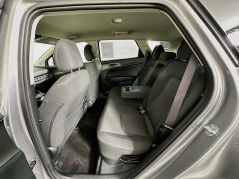 Used 2026 Kia Sportage LX FWD image 26
