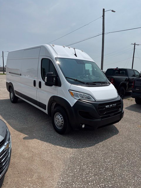 Used 2025 RAM ProMaster 2500 w/ Convenience Group FWD image 4