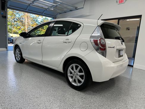 Used 2012 Toyota Prius C Three image 5