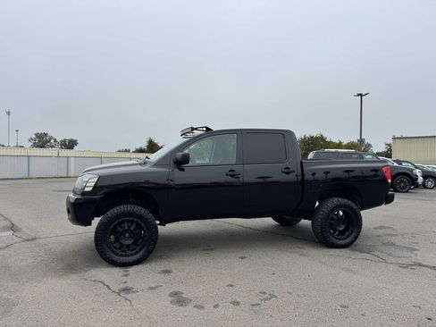 Used 2012 Nissan Titan S image 5