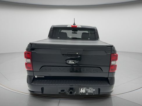 Used 2025 Ford Maverick Lobo AWD/4WD image 8