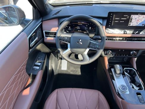 New 2026 Mitsubishi Outlander SEL FWD image 29