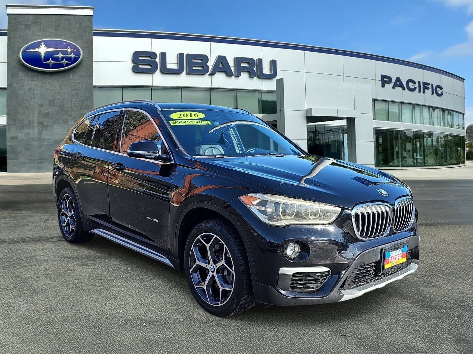 Used 2016 BMW X1 xDrive28i AWD/4WD image 1