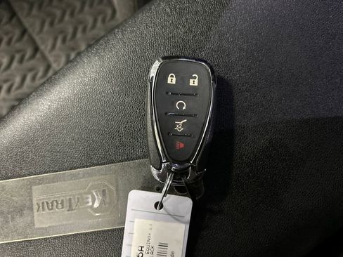 Used 2024 Chevrolet Equinox LT w/ LPO, Floor Liner Package image 22