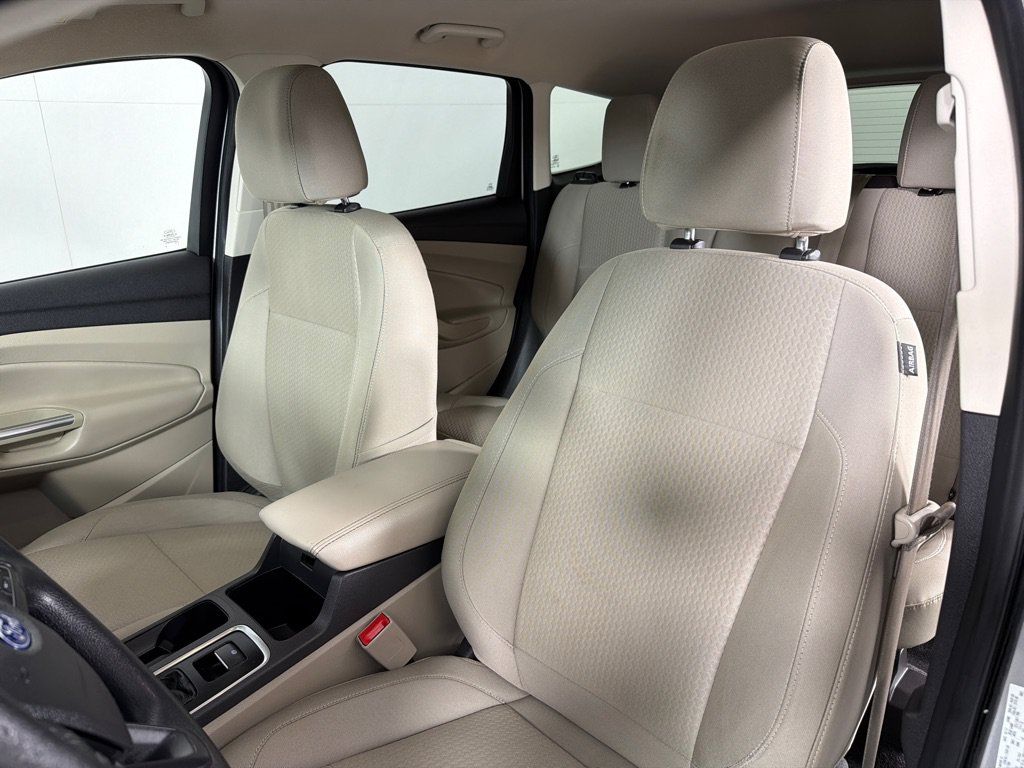 Used 2017 Ford Escape SE FWD image 13
