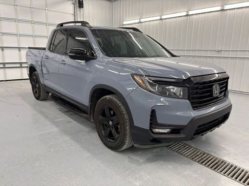 Used 2023 Honda Ridgeline Black Edition image 13