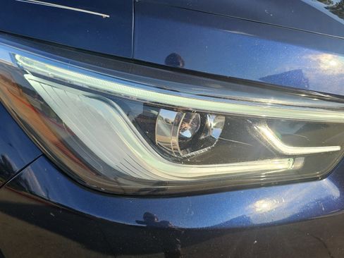 Used 2019 INFINITI QX80 Luxe w/ 22" Wheel Package image 12